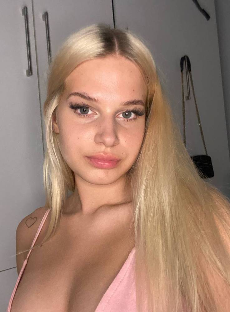 LittleTinyBlonde Boobs Onlyfans Leaks - #1