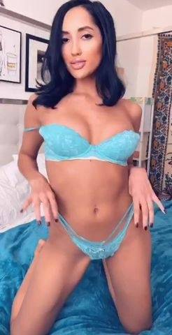 Chloe Amour Onlyfans - Taste Of What You Can See On My Snapchat on girlsabc.com