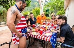 It's the 4th of July and Draven Navarro and his wife Rose Lynn are having a on girlsabc.com