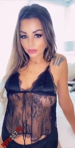 Juli Annee black outfit tease snapchat premium xxx porn videos on girlsabc.com