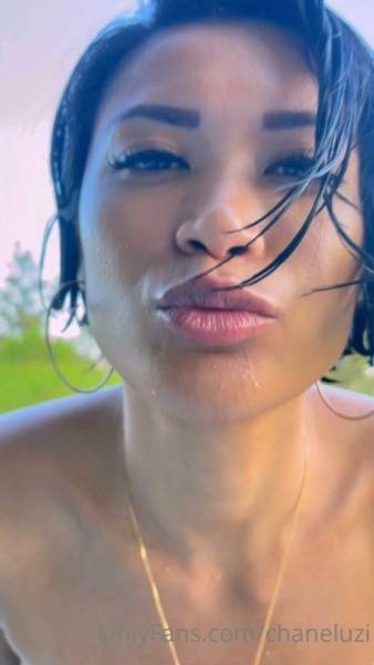 Chanel Uzi Nude Hot Tub Strip Onlyfans Video Leaked on girlsabc.com