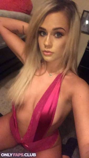 Brookechristinee OnlyFans Leaks (16 Photos) on girlsabc.com