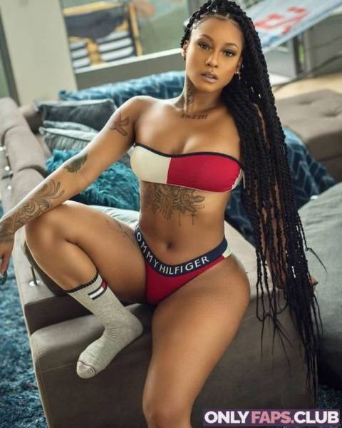 Officialmizztwerksum OnlyFans Leaks (82 Photos) on girlsabc.com