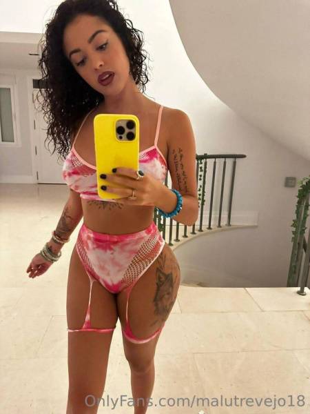 Malu Trevejo Lingerie Bodysuit Mirror Selfies Onlyfans Set Leaked - Usa on girlsabc.com