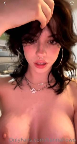 Hannah Owo Nude TikTok Lip Syncing Onlyfans Video Leaked on girlsabc.com