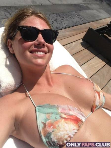 Kateupton OnlyFans Leaks (12 Photos) on girlsabc.com