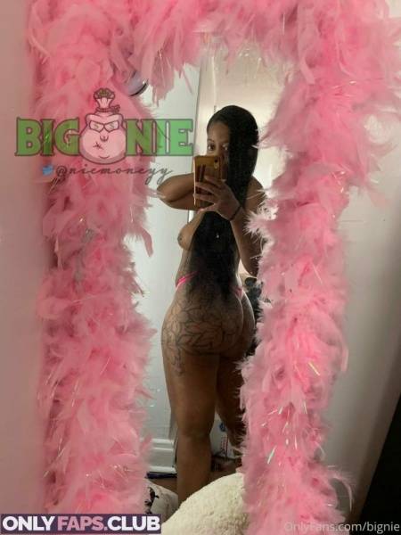 Bignie OnlyFans Leaks (7 Photos) on girlsabc.com