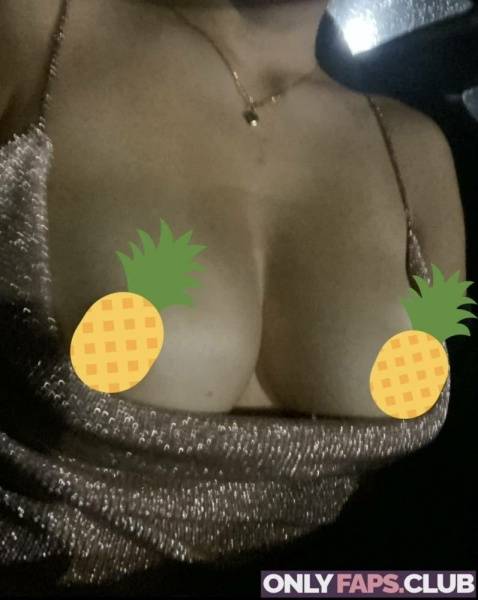 Luvpineapples OnlyFans Leaks (9 Photos) on girlsabc.com