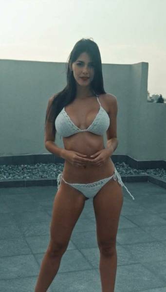 Ari Dugarte Sexy Knit Bikini Modeling Patreon Video Leaked - Venezuela on girlsabc.com