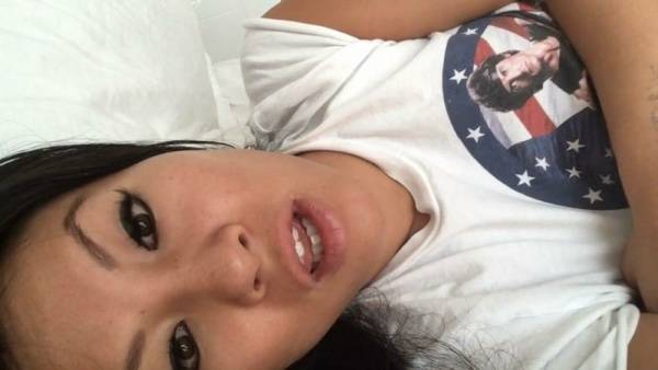 Asa Akira Selife Fingering Masturbation Onlyfans Video Leaked on girlsabc.com