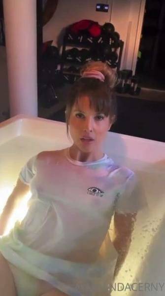Amanda Cerny Nipple Wet T-Shirt Onlyfans Video Leaked on girlsabc.com