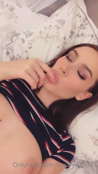 Luxury Girl Nude Masturbation Selfie OnlyFans Video Leaked - Russia on girlsabc.com