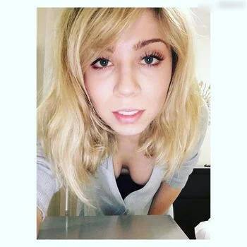 Jennette McCurdy / jennettemccurdy Nude on girlsabc.com