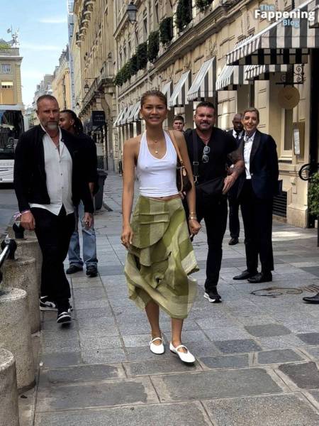 Zendaya Goes Bralessin Paris (30 Photos) on girlsabc.com