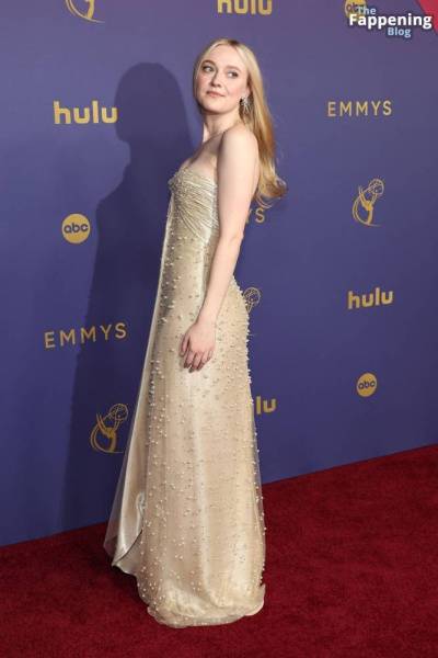 Dakota Fanning Looks Sexy at the 76th Primetime Emmy Awards (77 Photos) on girlsabc.com